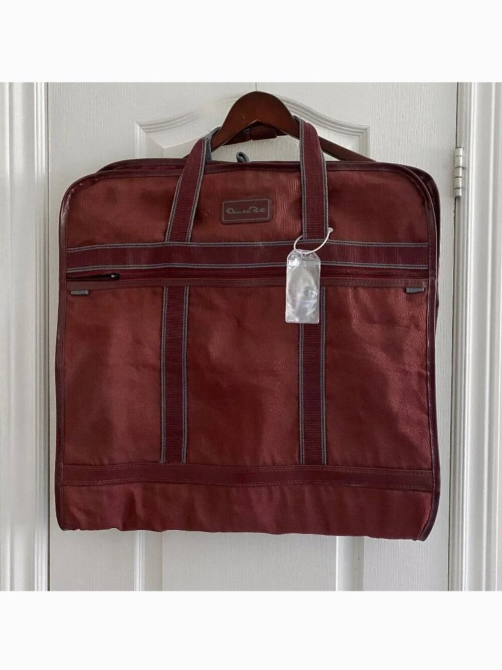 Oscar de la Renta Vintage Burgundy Garment Bag Travel Suit Cover